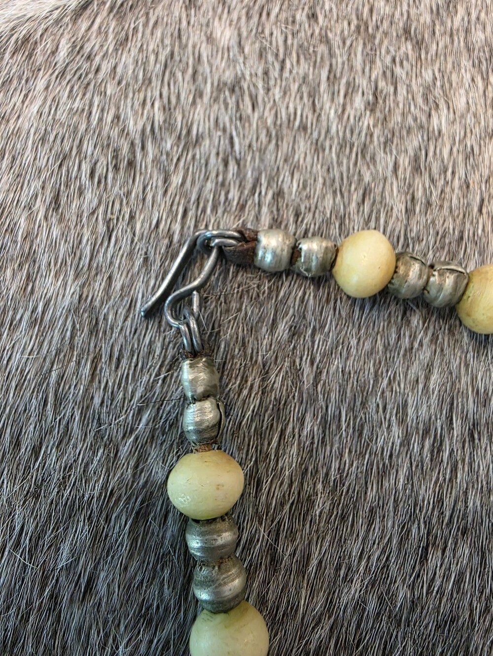 African Amber & Bone Necklace Set Vintage - Picture 3 of 5